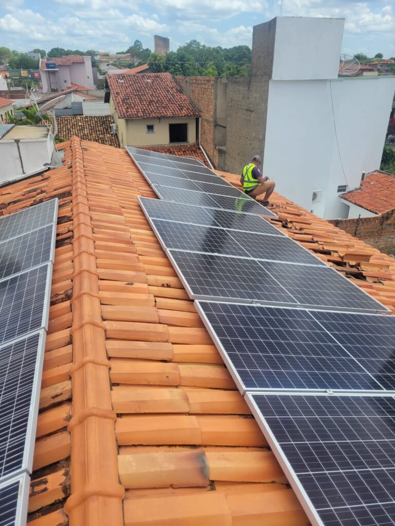 Usina Solar de 7,56kWp instalada em Piripiri-PI pela Max Solar